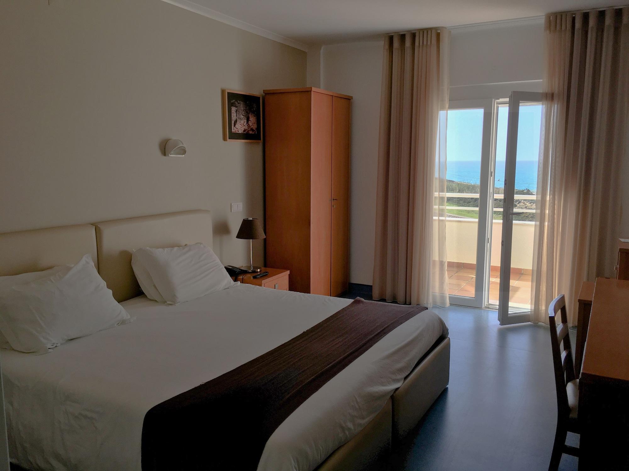 Hotel Wot Peniche Pinhalmar Exterior foto